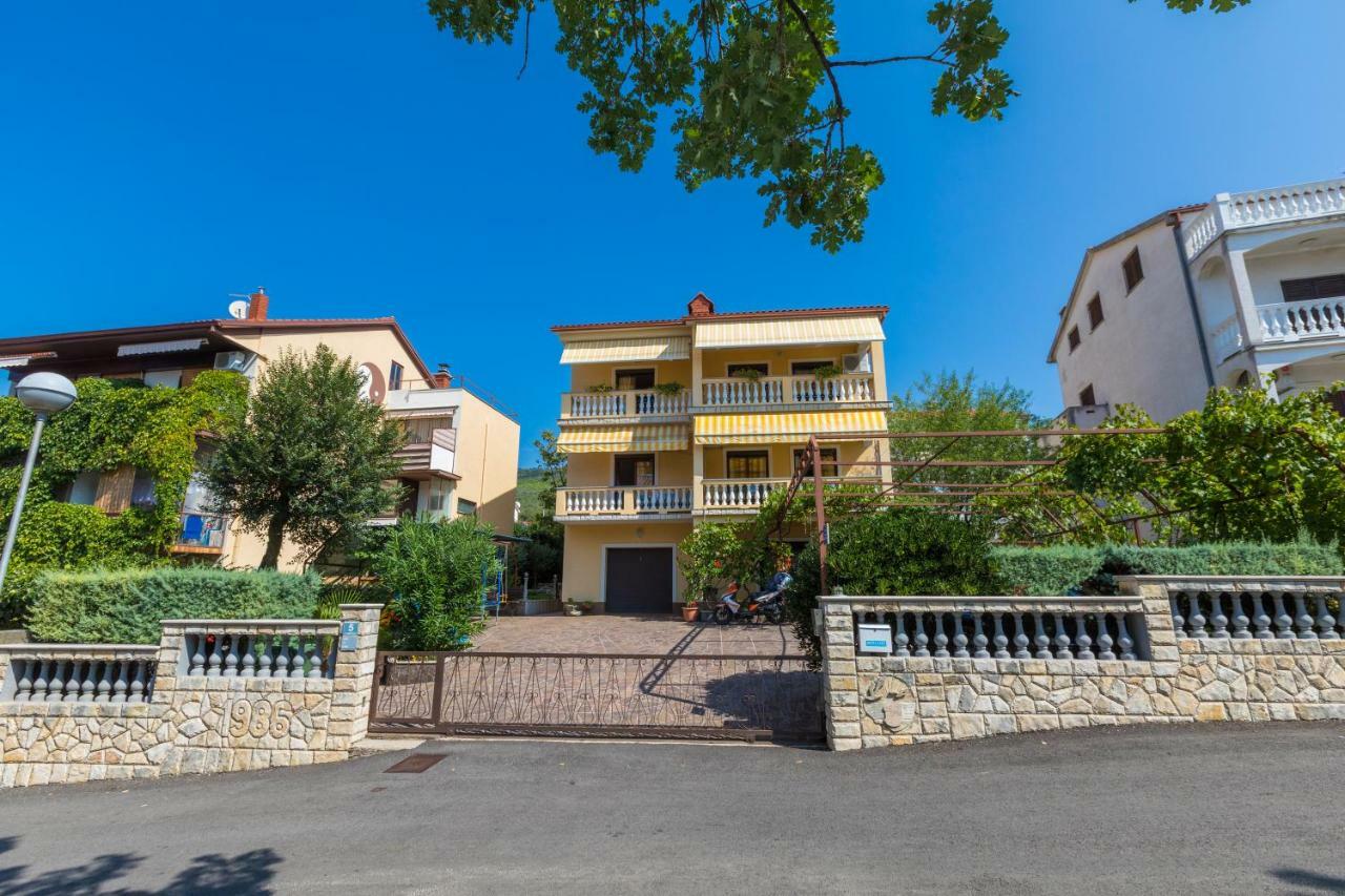 Apartman Laura เซลเซ ภายนอก รูปภาพ