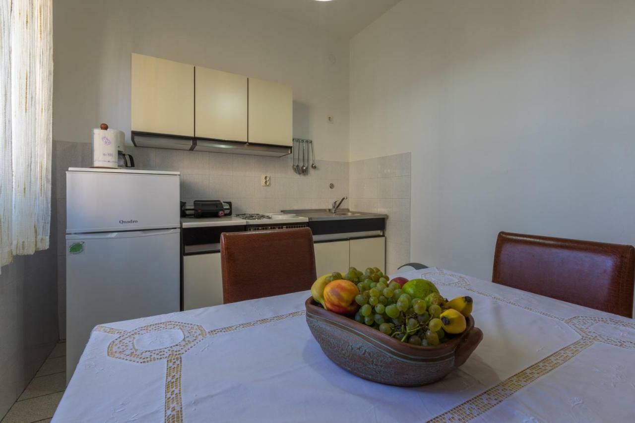 Apartman Laura เซลเซ ภายนอก รูปภาพ