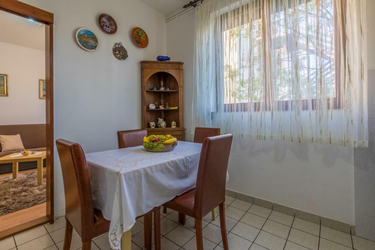 Apartman Laura เซลเซ ภายนอก รูปภาพ